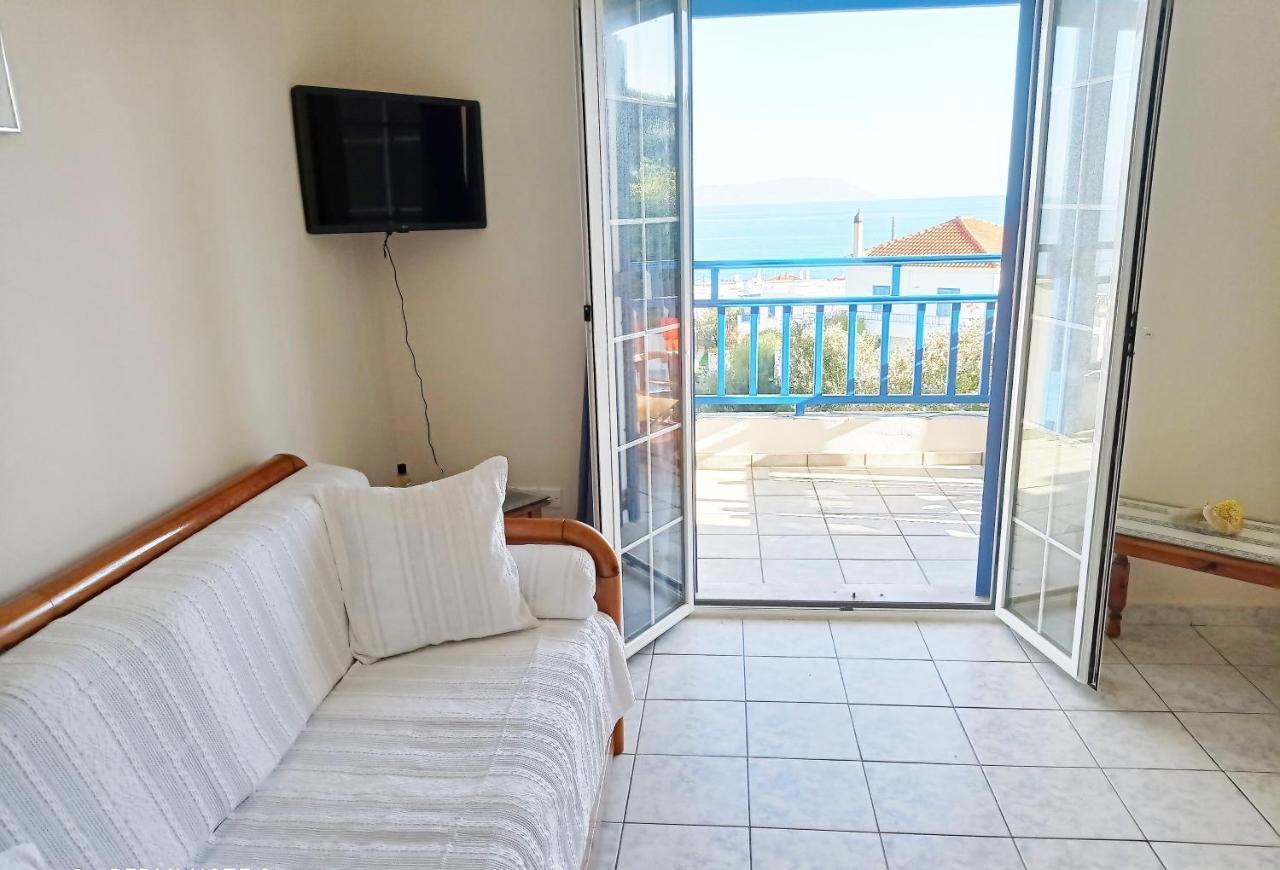 Evangelia House Sea View Apartments Agia Pelagia  エクステリア 写真