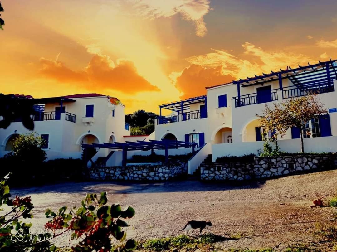 Evangelia House Sea View Apartments Agia Pelagia  エクステリア 写真
