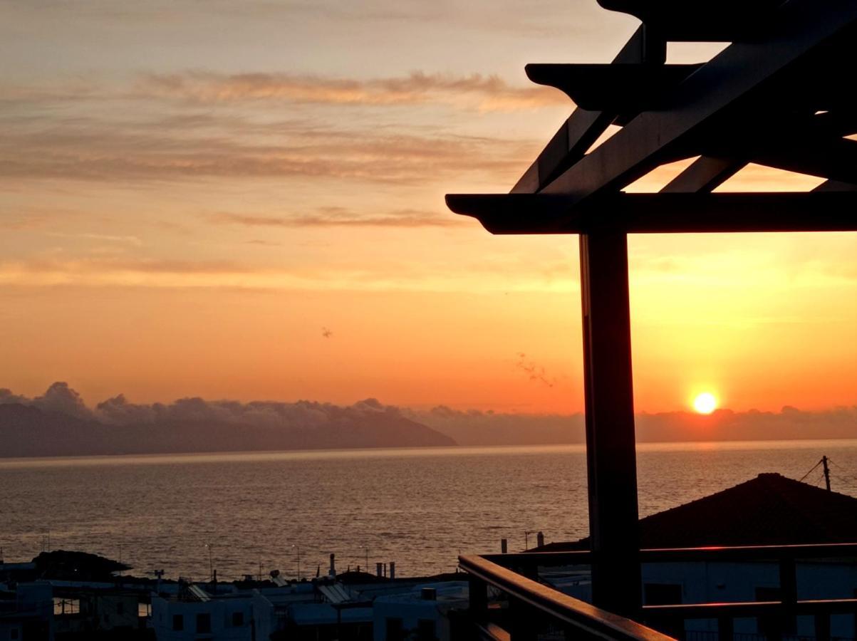 Evangelia House Sea View Apartments Agia Pelagia  エクステリア 写真